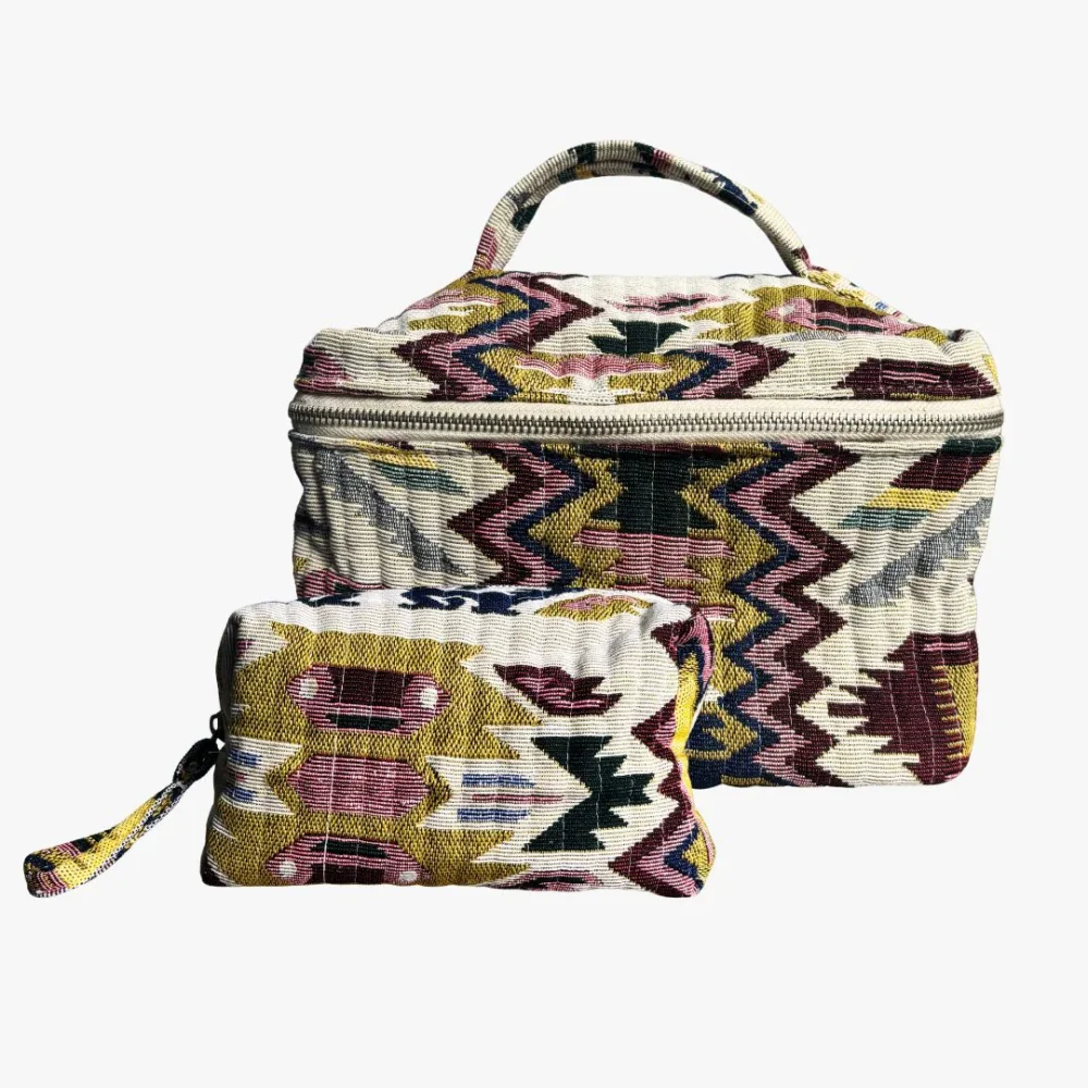 KHUS Western Chic Vanity & Pouch Set